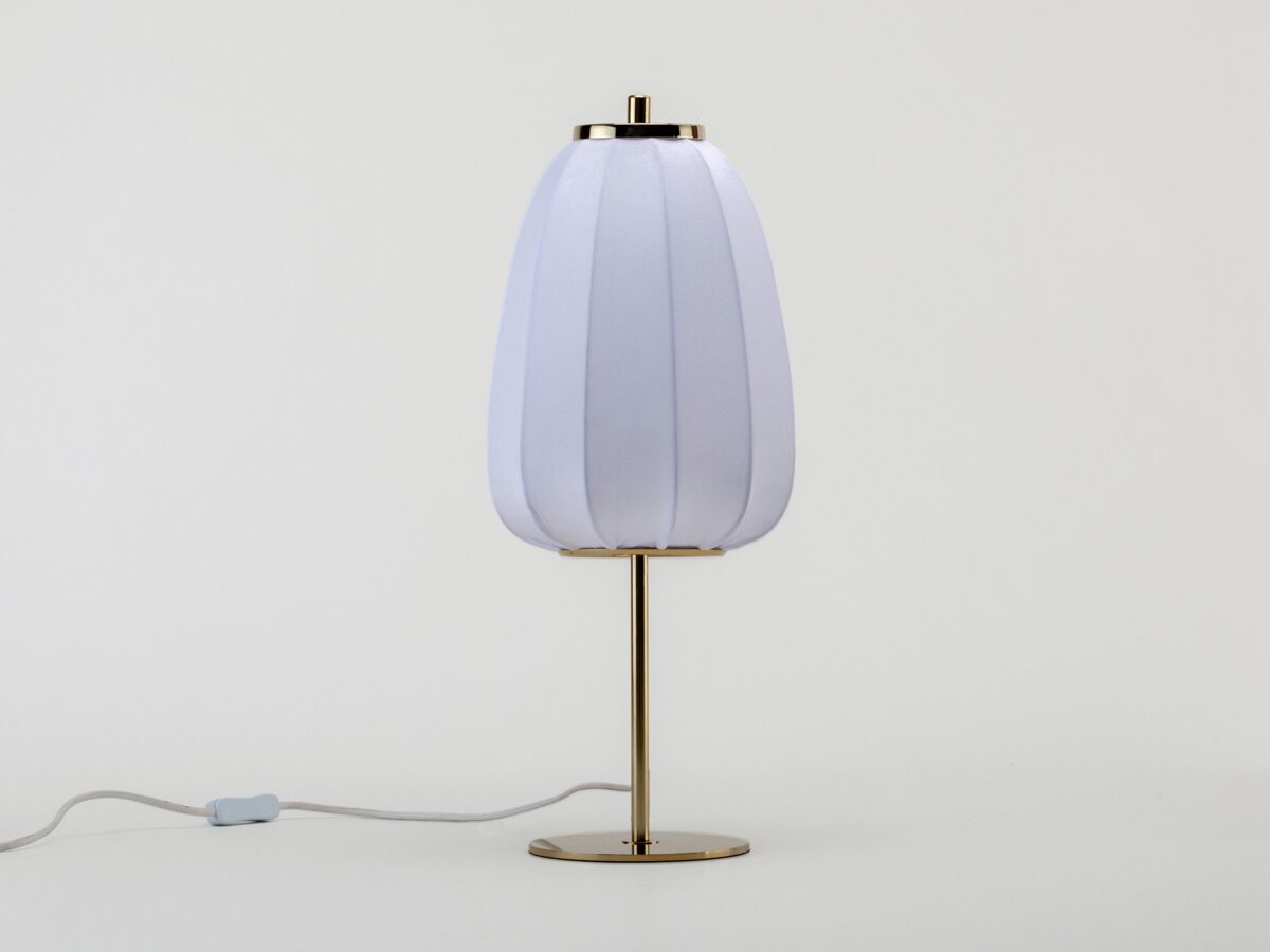 White soft fabric table lamp EU - Image 5