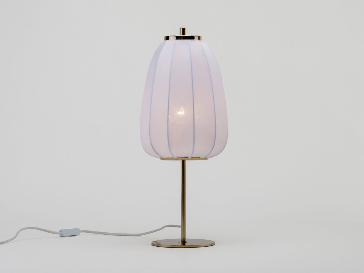 White soft fabric table lamp EU - Image 1