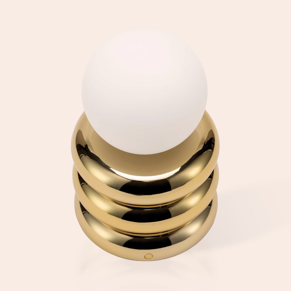 Brass tube cordless table lamp - Image 9