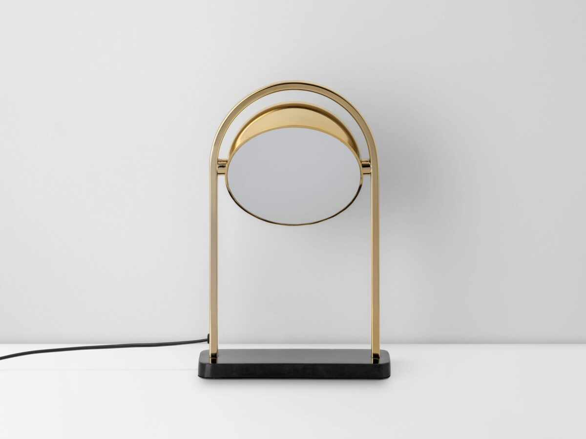 Brass LED dome table lamp EU - Image 8