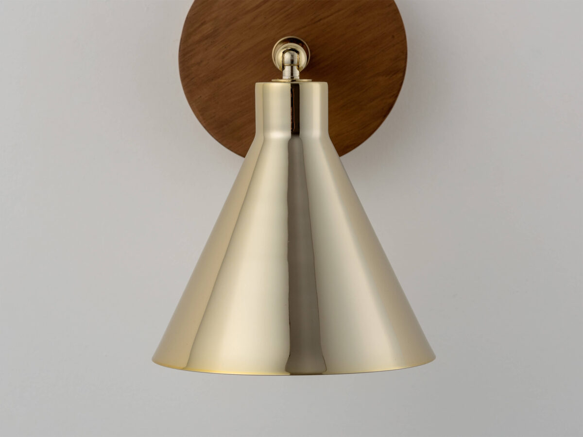 Brass cone wall light - Image 4