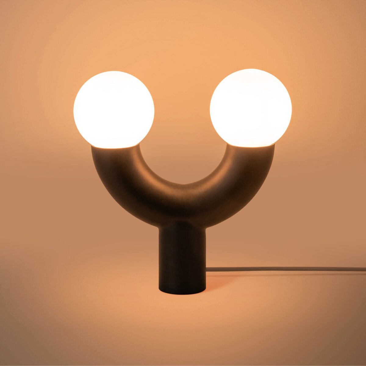 Charcoal grey tube table lamp EU - Image 2