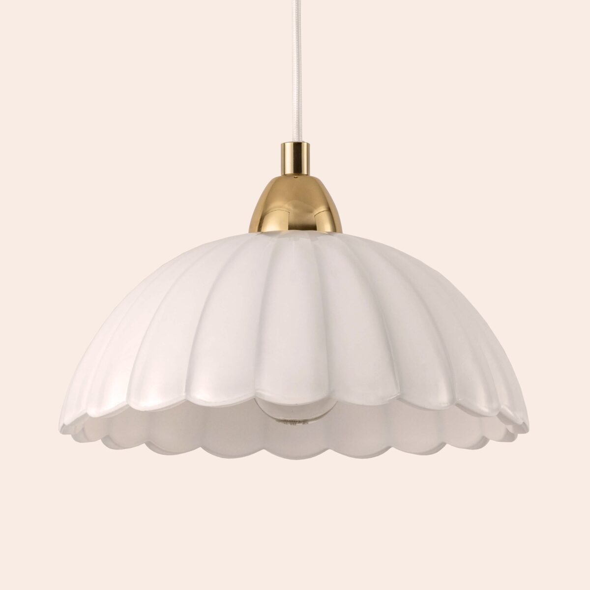 White flower pendant ceiling light - Image 3