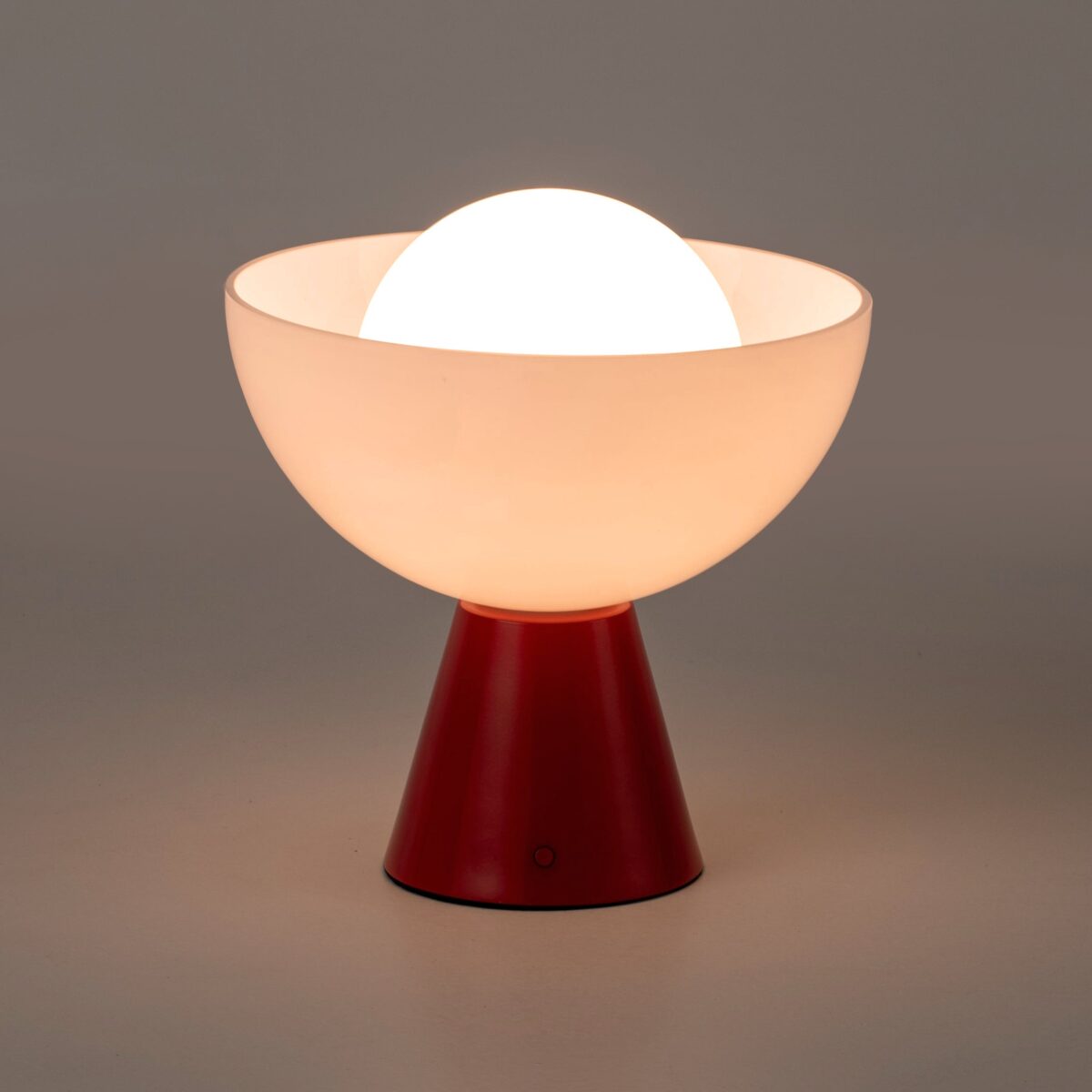Jam red dome cordless table lamp - Image 2