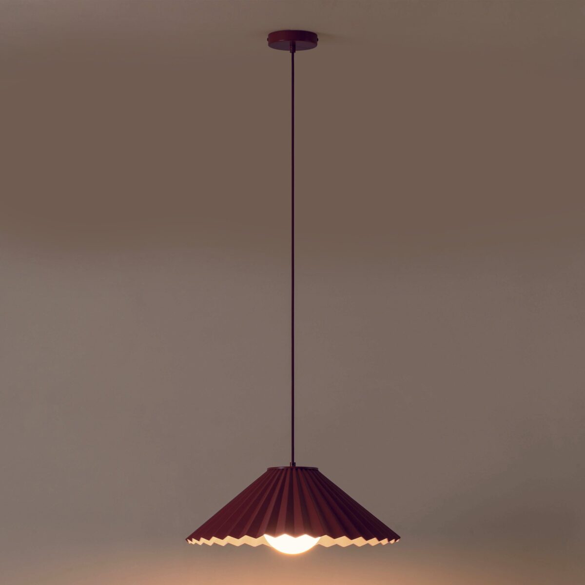 Burgundy large pleat pendant ceiling light - Image 13