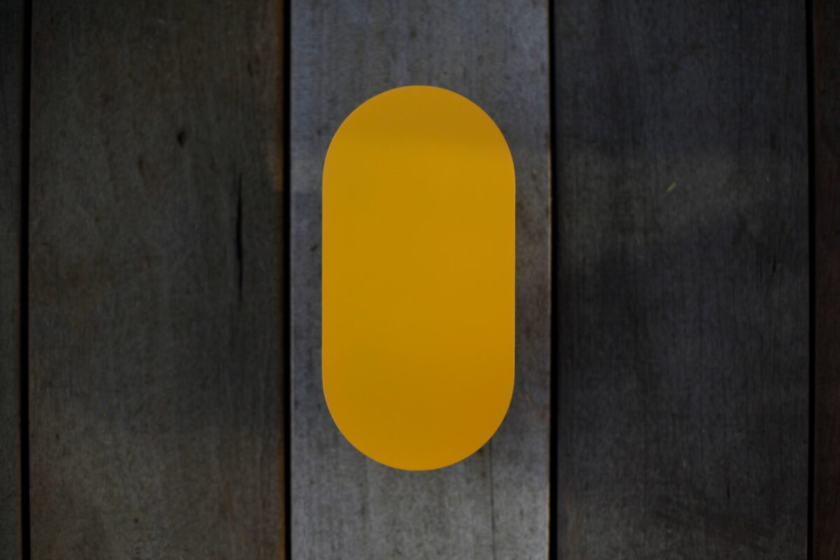 Yolk yellow mini diffuser wall light - Image 9