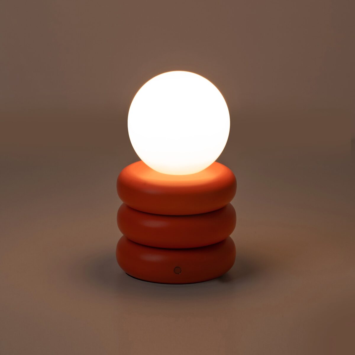 Peel orange tube cordless table lamp - Image 2