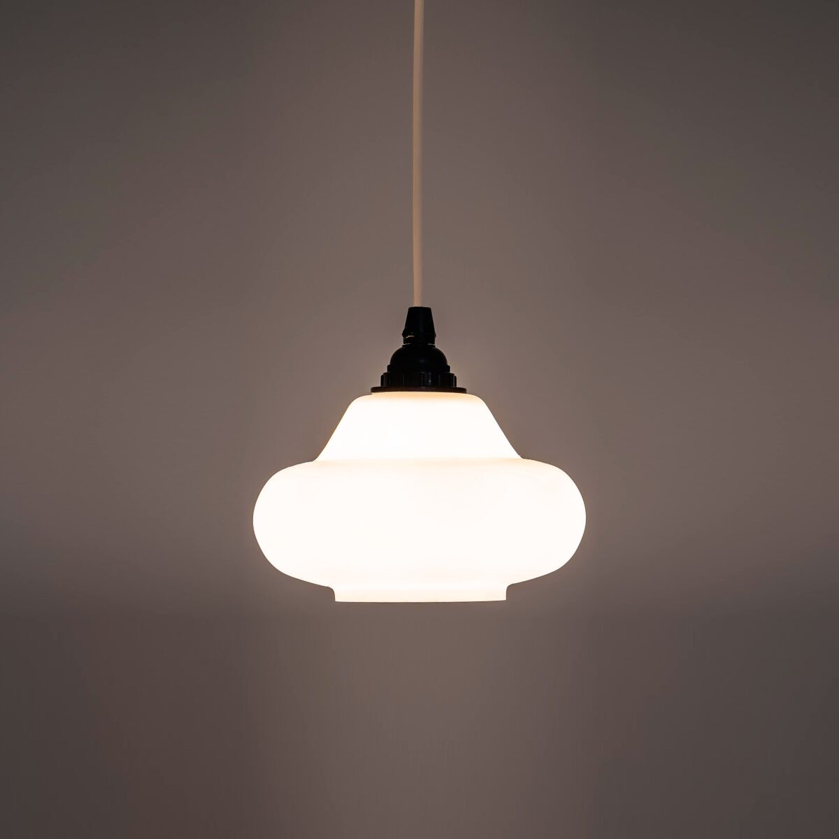 White opaline glass ceiling pendant - Image 2