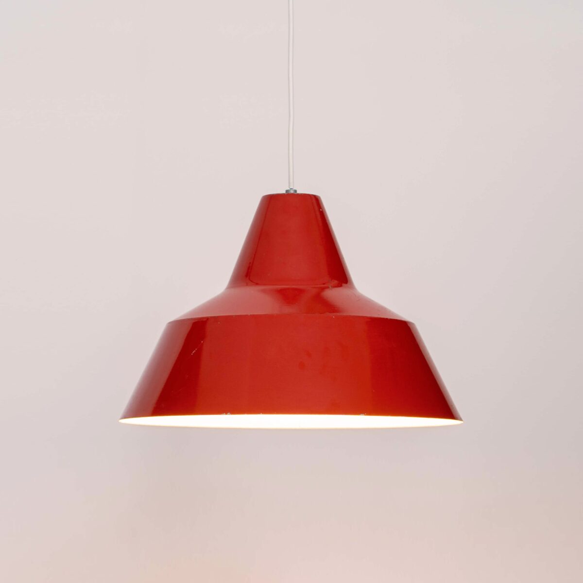 Red large diner ceiling pendant - Image 2