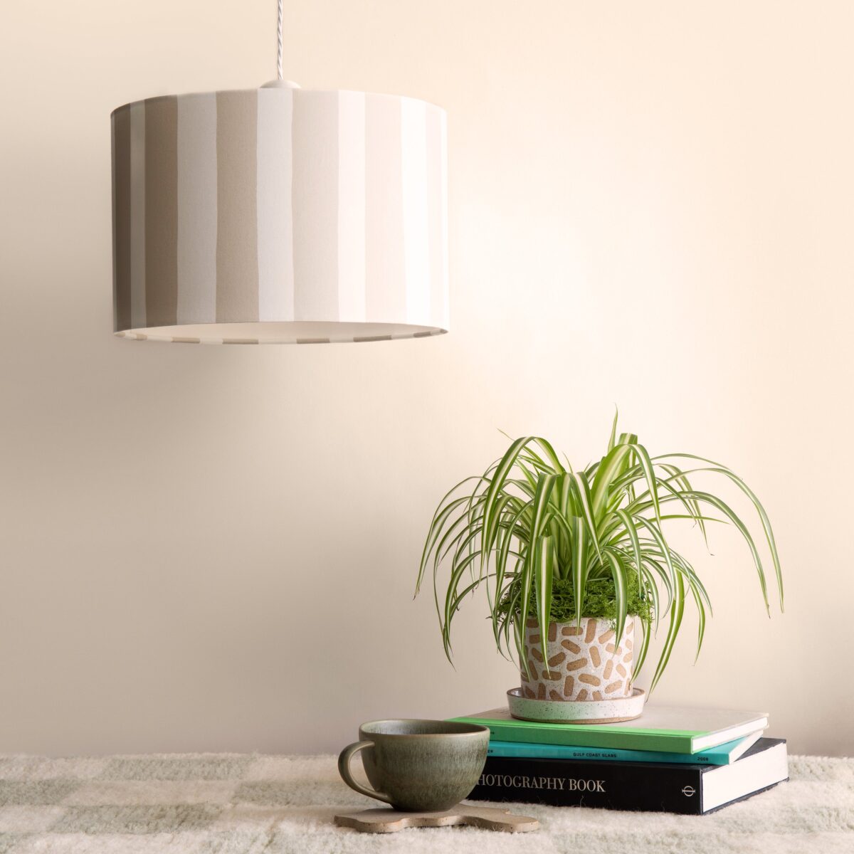 Sand grey & marshmallow striped drum shade - Image 4