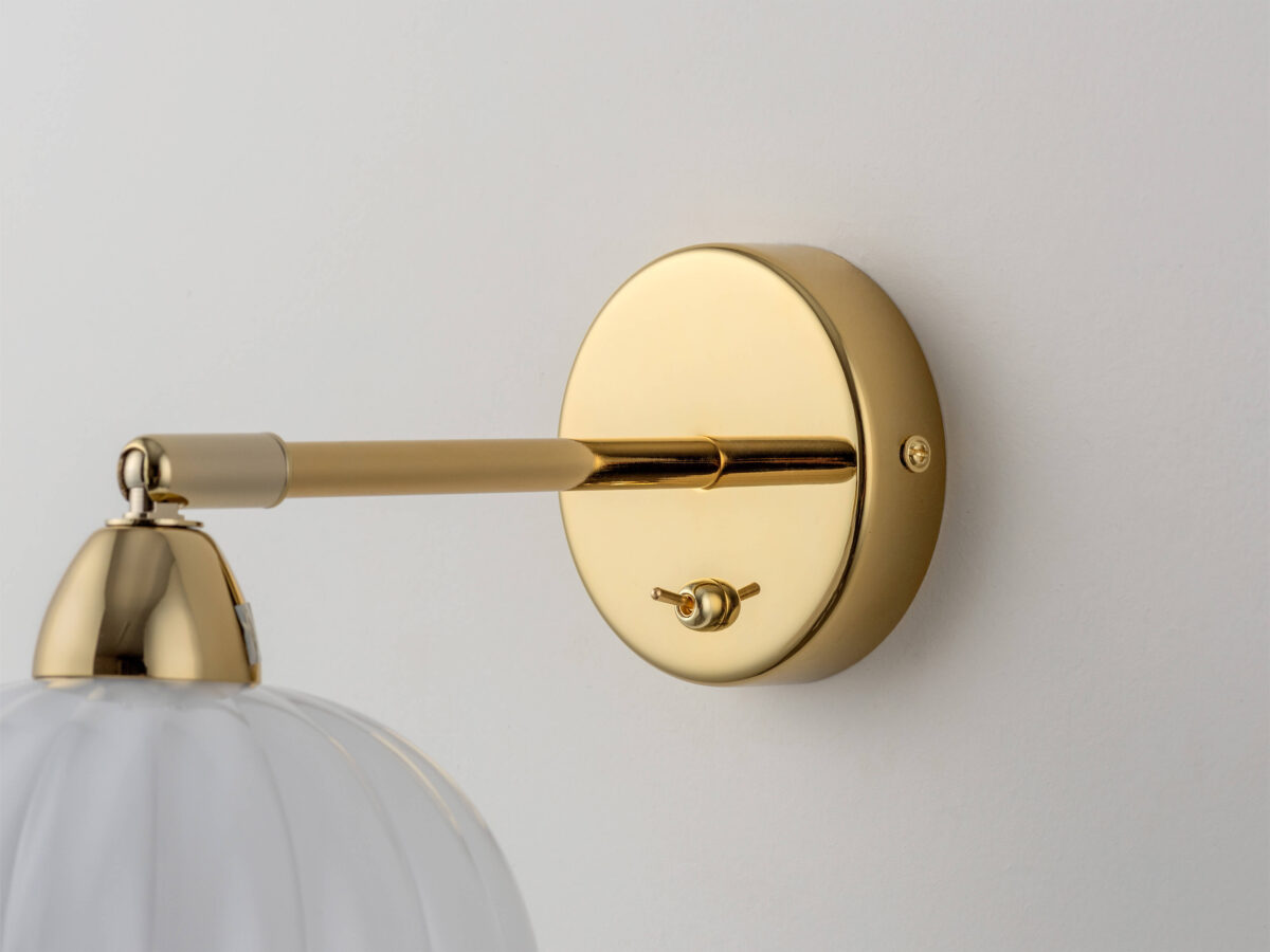 White flower sconce wall light - Image 6