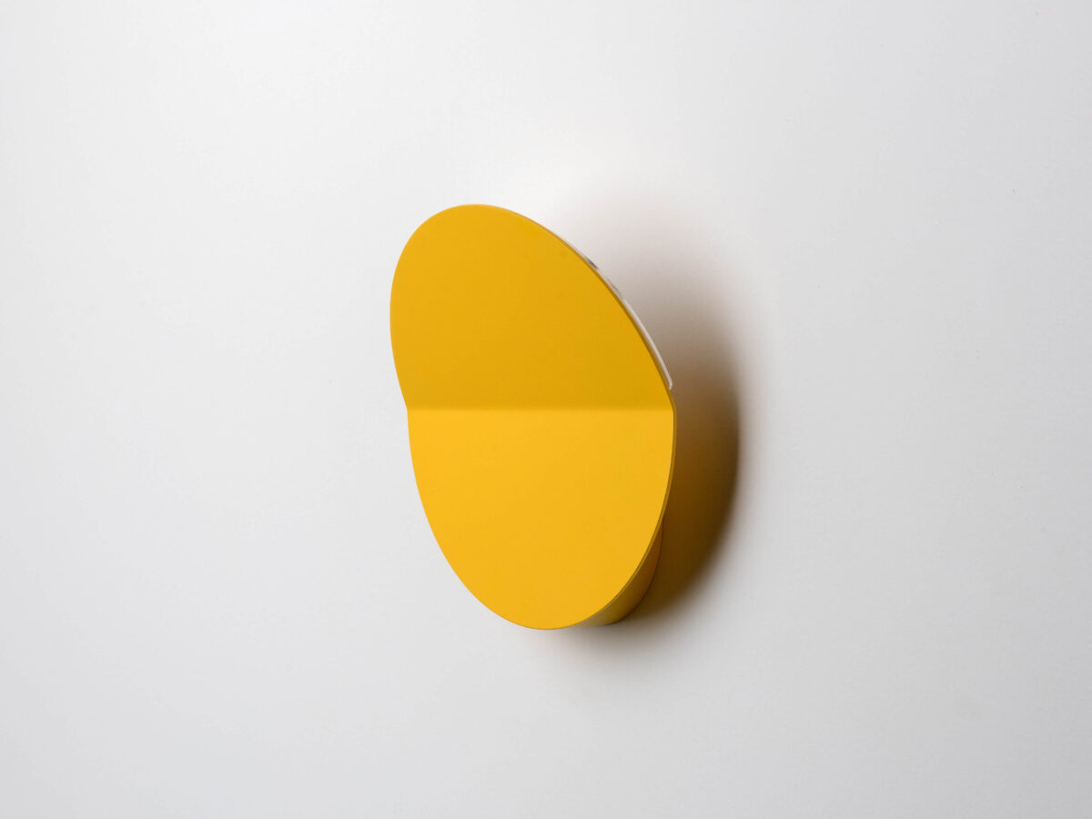 Yolk yellow diffuser wall light - Image 4
