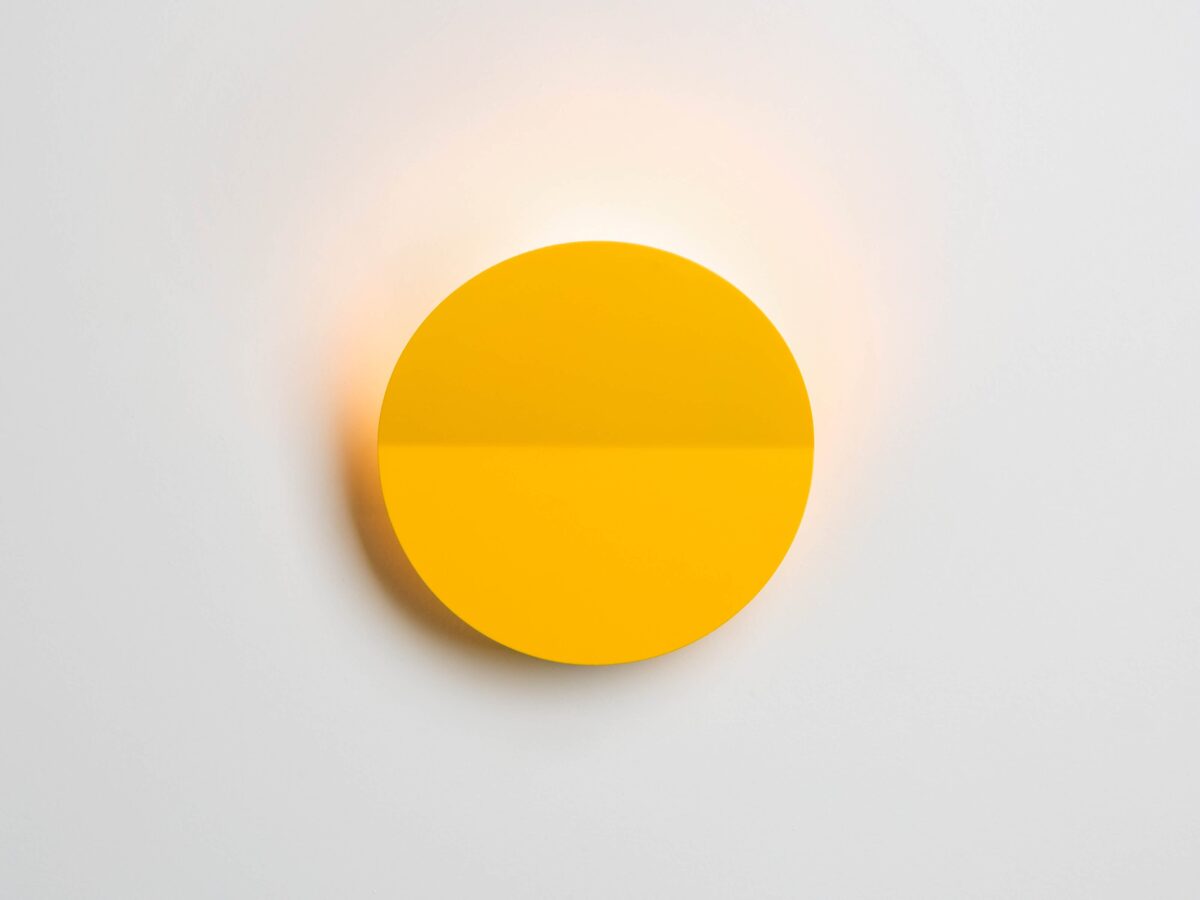 Yolk yellow diffuser wall light - Image 1