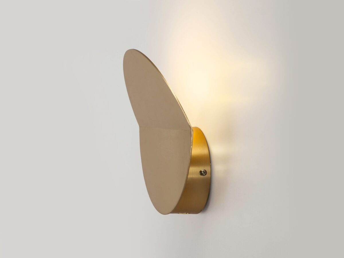 Brass diffuser wall light - Image 2