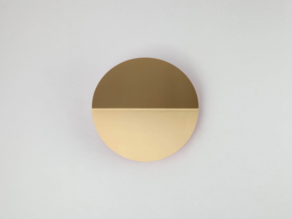 Brass diffuser wall light - Image 4
