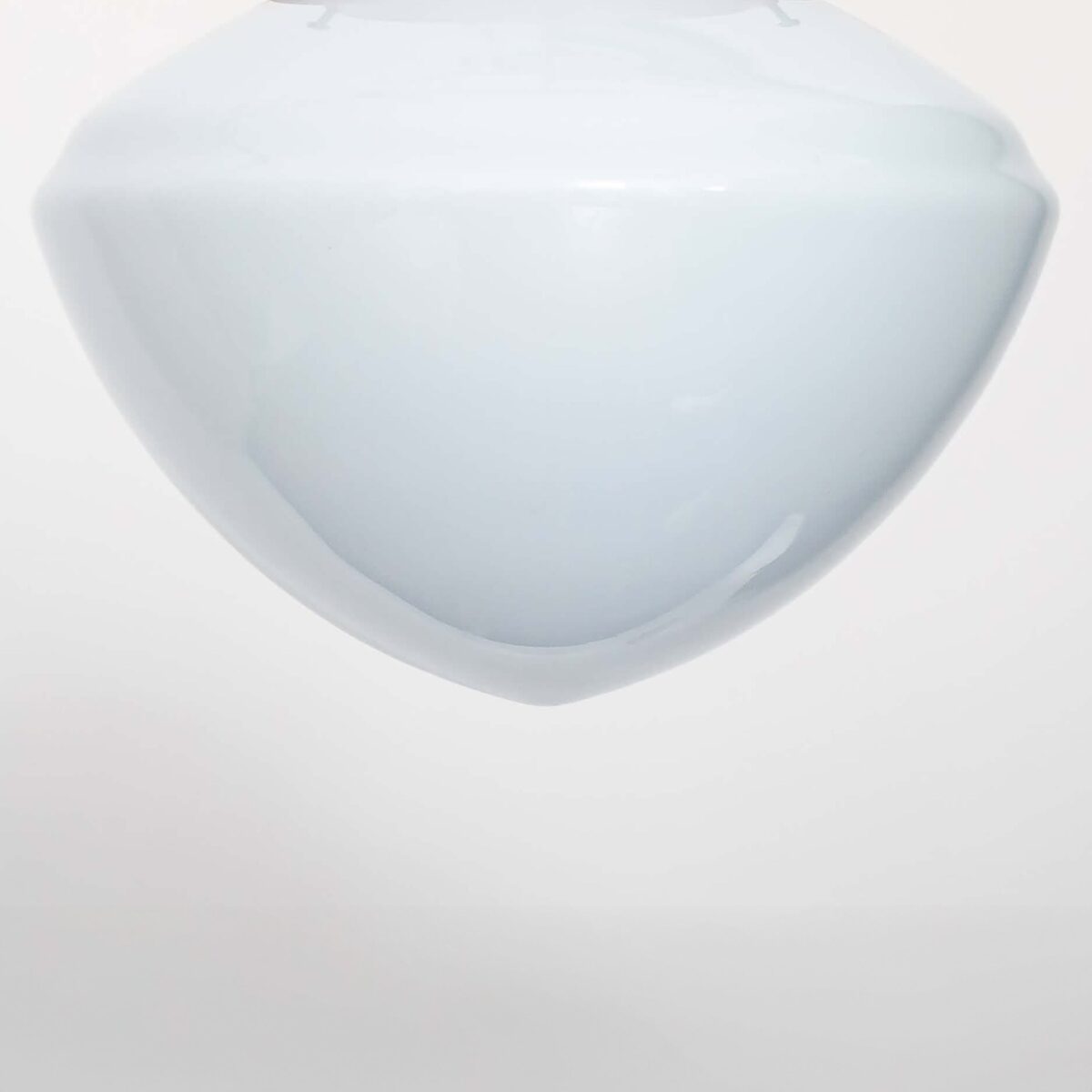 Red large opaline ceiling pendant - Image 4