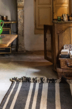 Colonnade No.05 Rug - Image 3