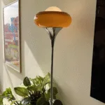 Crostata Floor Lamp — Vintage Mid-Century Glass & Metal Design - Image 9