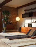 Zuru Floor‑to‑Ceiling Lamp — Sculptural Acrylic Orb & Metal Rod Design - Image 18